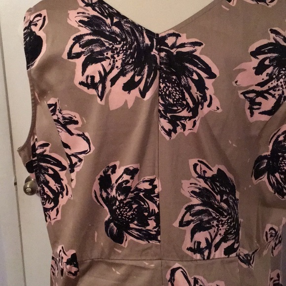 Stunning dress  💐 Sz 26 from Lane Bryantcloseout sale🎉 - Picture 5 of 8